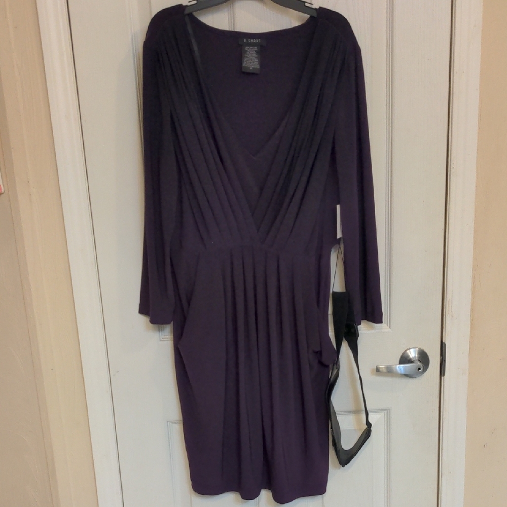 B. Smart Deep Purple Long Sleeve Dress
